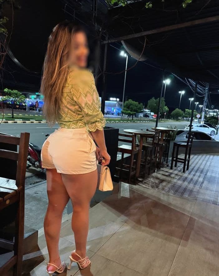 Hellen, massagista tântrica e Nuru em Campinas — atendimento em ambiente privativo (Av. Brasil)